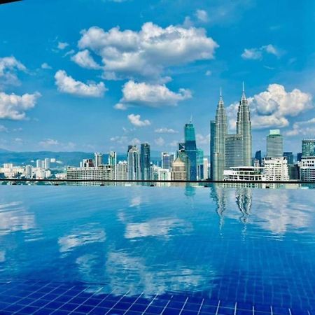 Апартаменты The Luxe Colony Klcc By Sky Pool Куала-Лумпур Экстерьер фото