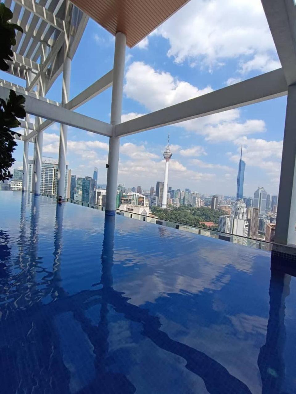 Апартаменты The Luxe Colony Klcc By Sky Pool Куала-Лумпур Экстерьер фото