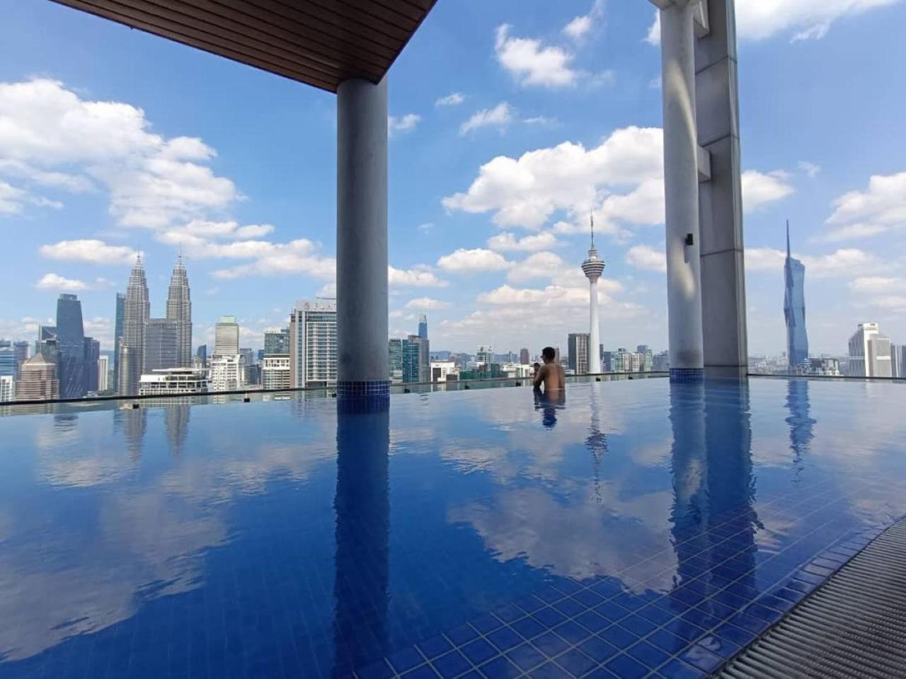 Апартаменты The Luxe Colony Klcc By Sky Pool Куала-Лумпур Экстерьер фото